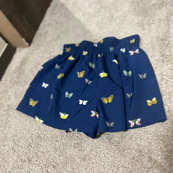 Butterfly Shorts - Picture 3 of 3
